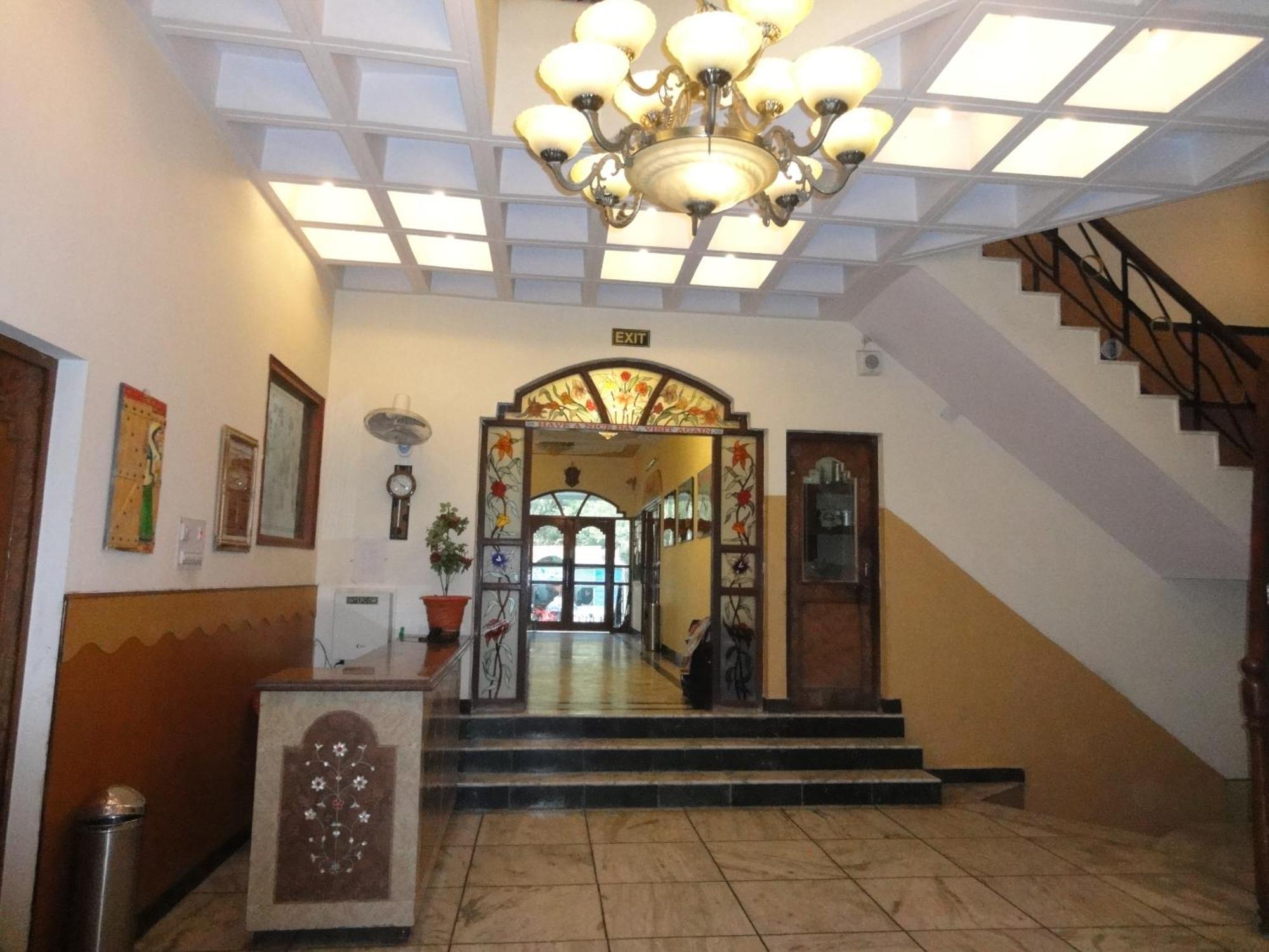 Hotel Taj Plaza Agra  Kültér fotó