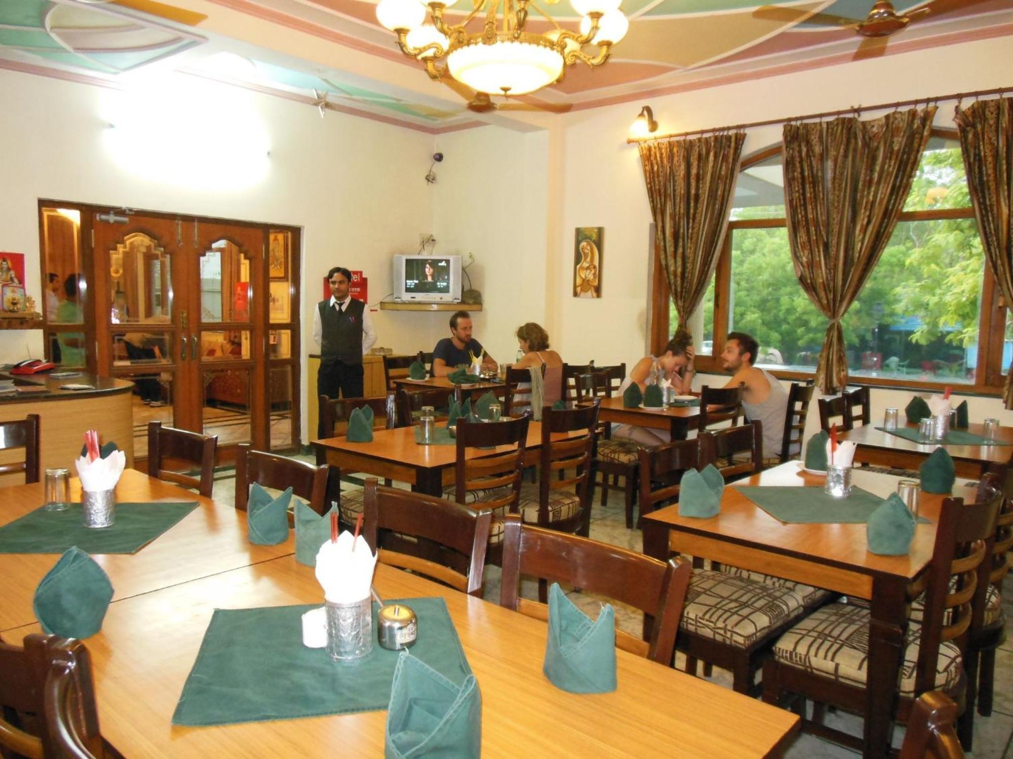 Hotel Taj Plaza Agra  Kültér fotó