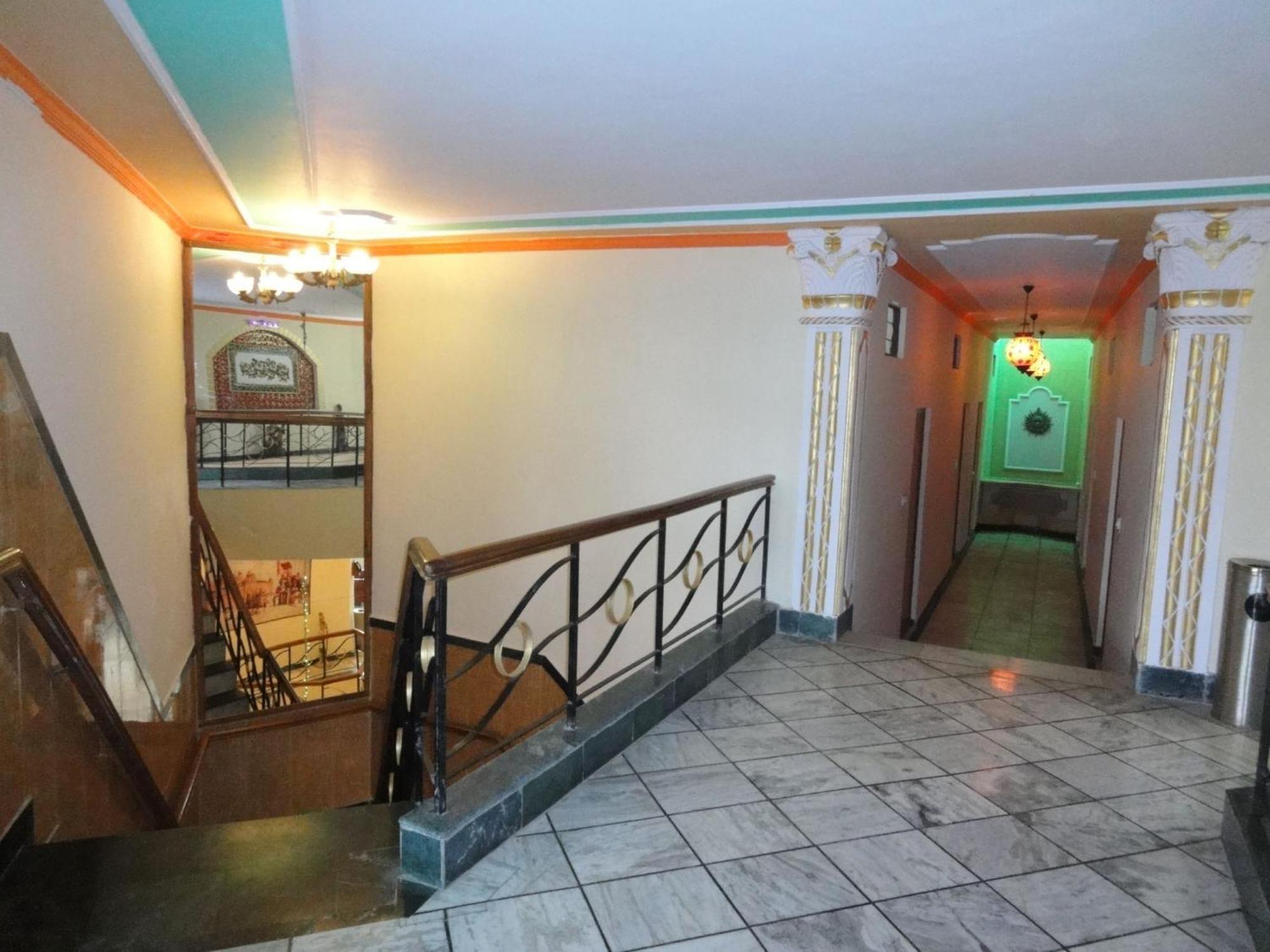 Hotel Taj Plaza Agra  Kültér fotó