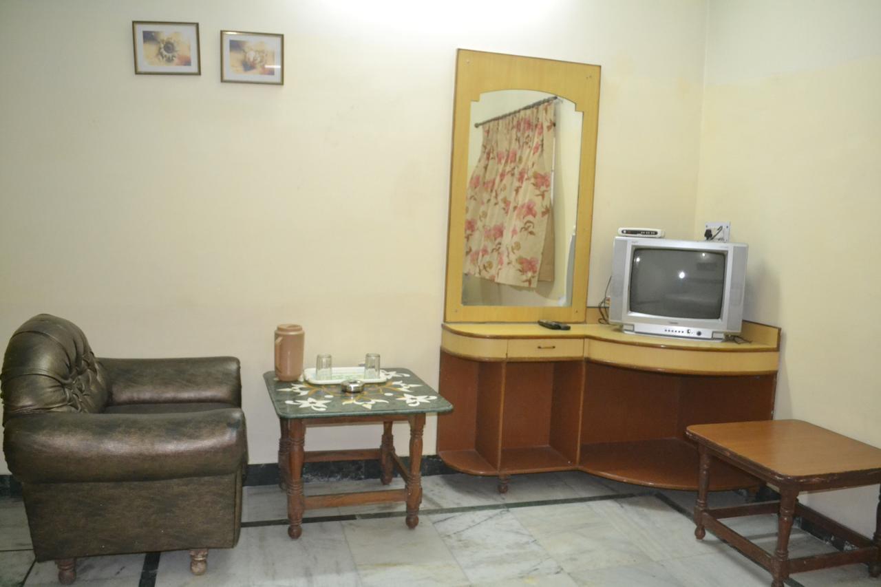 Hotel Taj Plaza Agra  Kültér fotó