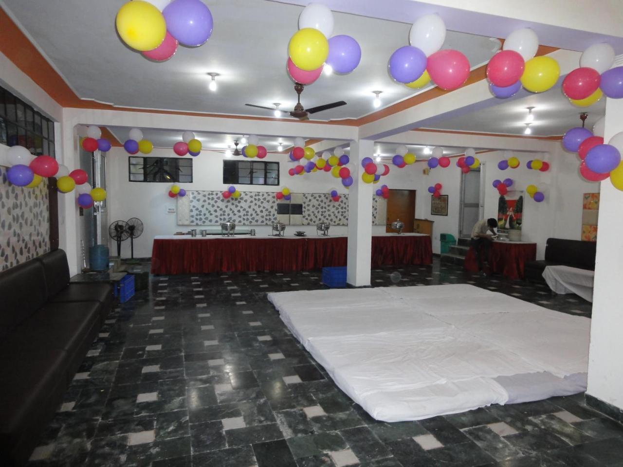 Hotel Taj Plaza Agra  Kültér fotó